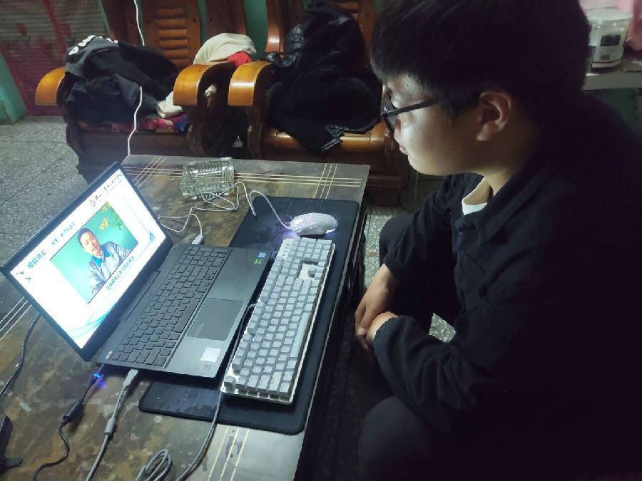 03模具192韩刘坤.jpg