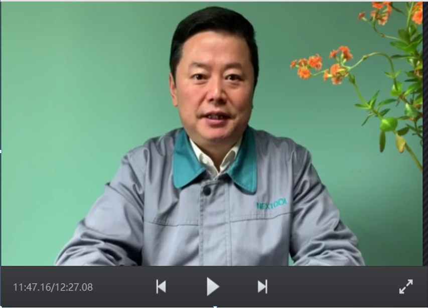 1-(放封面)郑天勤校友上课照片.png