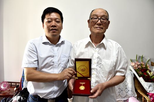 点击浏览下一页